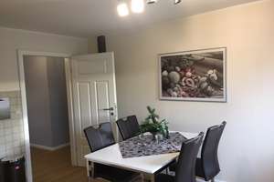 Sehr schöne möblierte 2-Raum Dachgeschosswohnung mit Eckwanne, Einbauküche und Pkw-Stellplatz...!!! – August-Bebel-Str. 0, 18055 Stadtmitte, Rostock – Vorschaubild 9