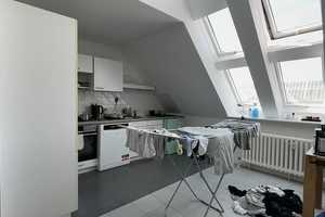 WG Zimmer für eine zweite FLINTA* Person — Helles Design, Offener Grundriss — Mit Anmeldung – Wiesbadener Straße 76, 14197 Berlin – Vorschaubild 14