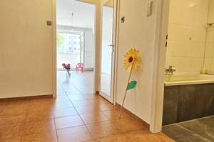 Süd-Balkon, Aufzug, Badewanne - modernisiert, barrierefrei und bezugsfertig – Die vollständige Adresse der Immobilie erhältst du vom Anbieter., 40479 Pempelfort, Düsseldorf – Vorschaubild 5