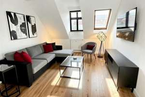 Attraktive 3-Zimmer-Wohnung in Gohlis mit Einbauküche und Gartennutzung – 4105 Zentrum-Nord, Leipzig – Vorschaubild 2