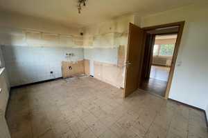 2-Familienhaus mit traumhaftem Grundstück und Ausbaureserve – Göppingen (Kreis) – Vorschaubild 10
