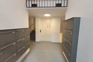 Neuwertige, voll-klimatisierte 4-Zimmer-Penthouse-Wohnung in zentraler Lage von privat – Köln – Vorschaubild 27