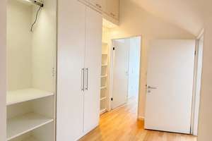 Wohnen mit Flair am Englischen Garten – 2,5 Zimmer-Galerie-Dachgeschoss-Wohnung mit Dachterrasse – Kunigundenstraße XXX, 80802 Münchner Freiheit, München – Vorschaubild 18