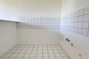 Frisch sanierte 4-Zimmer-Wohnung mit Balkon & Aufzug – ruhige Grünlage in Magdeburg-Herrenkrug – Breitscheidstraße 33, 39114 Herrenkrug, Magdeburg – Vorschaubild 10