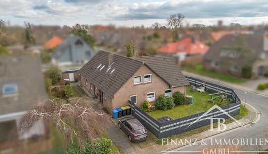 Bild von Mehrgenerationenhaus oder Platz für die große Familie - Wohnhaus in beliebter Lage von Norden
