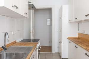 Prenzlauer Berg am Mauerpark – frisch abgeschliffene Dielen, EBK & 2 Zimmer mit Potenzial – Korsörer Strasse 17, 10437 Prenzlauer Berg, Berlin – Vorschaubild 13