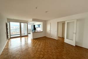 helle und freundliche Wohnung mit freiem Blick und TG-Stellplatz – Dovestr. 11, 10587 Charlottenburg, Berlin – Vorschaubild 2