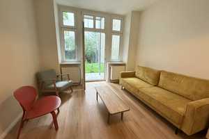Möblierte 3 Zimmer Wohnung mit Gartenterrasse im Friedrichshain - frei ab sofort – Simon-Dach-Str. 40, 10245 Berlin – Vorschaubild 1