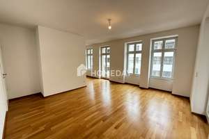 Altbauflair trifft Wohnkomfort – 2,5 Zimmer, zwei Balkone und modernes Ambiente