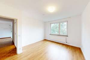 Alt-Lankwitz | Helle 3-Zimmer-Wohnung mit Südwest-Balkon, Parkett & Stellplatz – Die vollständige Adresse der Immobilie erhältst du vom Anbieter., 12247 Lankwitz, Berlin – Vorschaubild 7