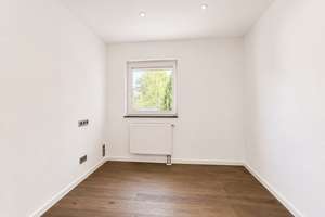 Stadtvilla mit Einliegerwohnung in Frankfurt 2 Garagen,2 Stellplätzen, Terrasse & Garten – 65931 Sindlingen, Frankfurt am Main – Vorschaubild 31