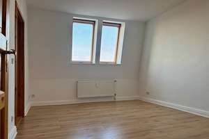 Wohnen mit Flair: Loftartige DG-Wohnung mit Ankleidezimmer in Magdeburg! – Die vollständige Adresse der Immobilie erhältst du vom Anbieter., 39112 Sudenburg, Magdeburg – Vorschaubild 1