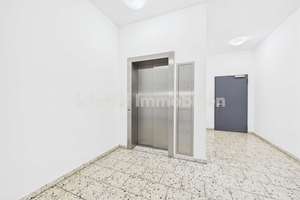4 Zimmer, zwei Bäder und Balkon im Rebstockviertel, bezugsfrei – 60486 Bockenheim, Frankfurt am Main – Vorschaubild 11