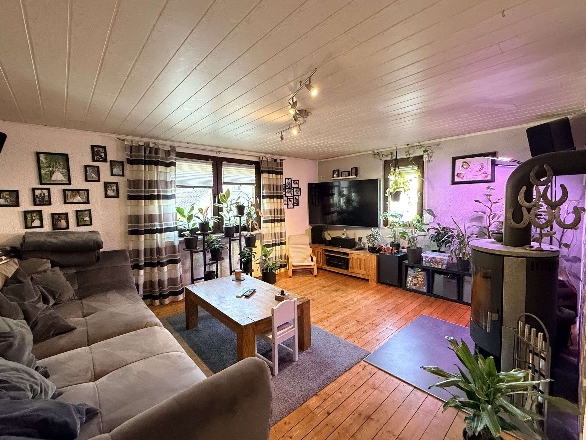 Immobilie in Neuwied - Platz ohne Kompromisse: Großzügiges Wohnhaus mit Scheune und Halle – Ihr Freiraum für Leben und Busi - Bild 4