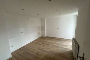 Charmante 2- Zimmer Altbauwohnung in bester Lage der Mainzer Neustadt – Hindenburgstr. 28, 55116 Neustadt, Mainz – Vorschaubild 3