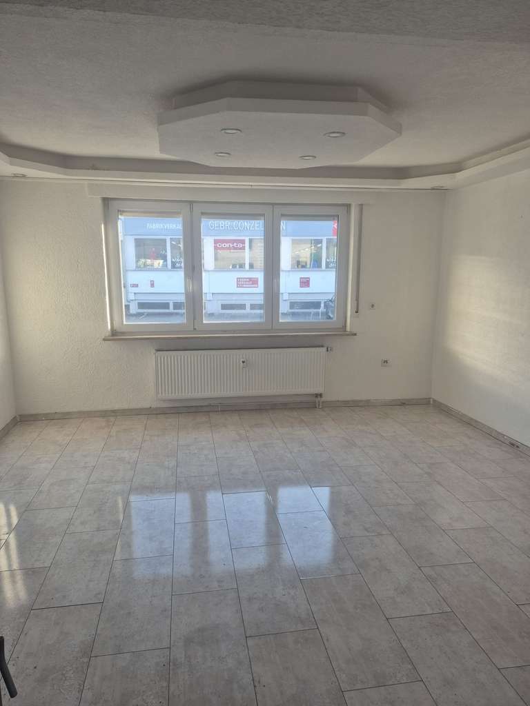 Immobilie in Rangendingen - Einfamilienhaus mit 7 Zimmern und Garage in Rangendingen - Bild 1