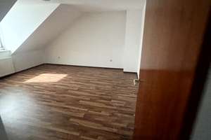Helle 3,5-Zimmer-Dachgeschosswohnung mit Balkon in Duisburg-Hamborn – Markgrafenstr. 3, 47166 Obermarxloh, Duisburg – Vorschaubild 33