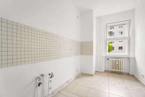 Stilvolle 4-Zimmer-Wohnung mit Charme und vielseitigem Wohnkonzept in Charlottenburg – Die vollständige Adresse der Immobilie erhältst du vom Anbieter., 10589 Charlottenburg, Berlin – Vorschaubild 5