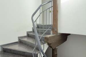 Stilvolles Dachgeschoss-Apartment in historischer Hofanlage von
Köln-Zündorf – Die vollständige Adresse der Immobilie erhältst du vom Anbieter., 51143 Zündorf, Köln – Vorschaubild 9