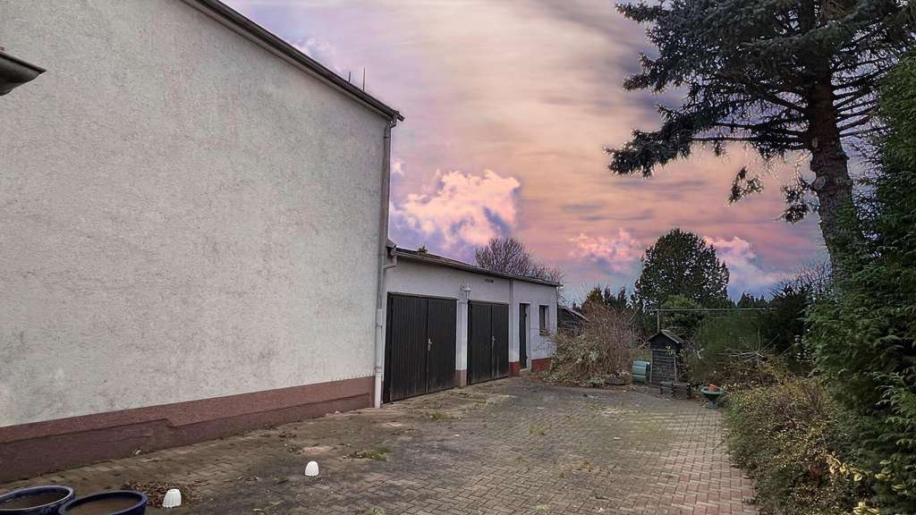 Immobilie in Lugau - Wohnhaus mit großzügigem Grundstück - Bild 3