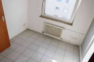 Viel Raum für die Familie: 4 Zimmer mit Loggia, neuem Bad und Stellplatz in Hondelage – 38108 Hondelage, Braunschweig – Vorschaubild 8