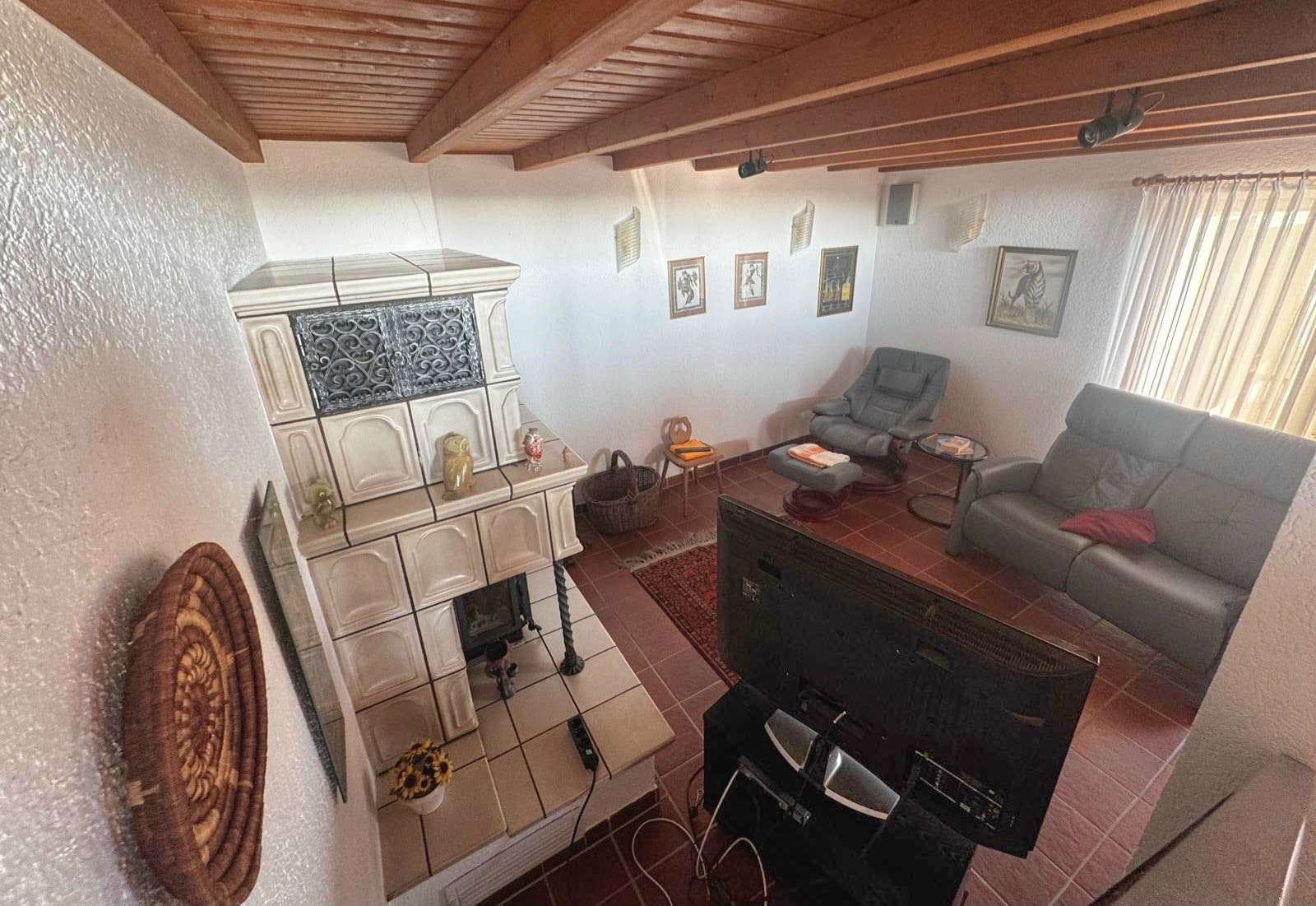 Immobilie in Groß-Bieberau - 65 T€ Heizung  & 60 T€ PV-Anlage - 500 € mtl. Ertrag schon investiert!!! Verschönern und einziehen!! - Bild 2