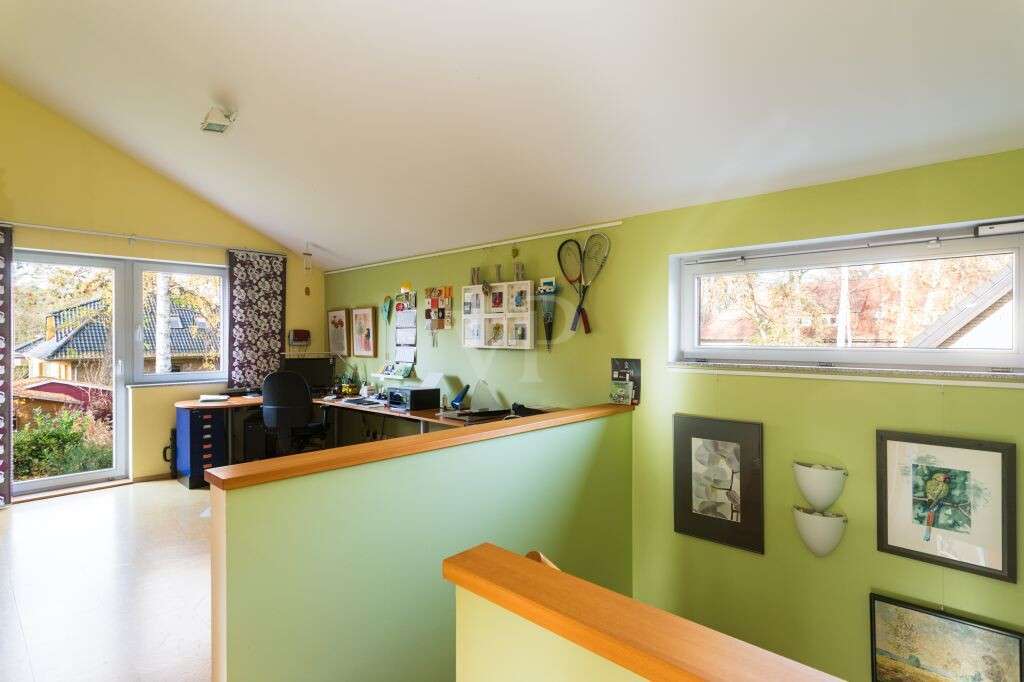 Immobilie in Schönwalde-Glien - Lichtdurchflutetes Einfamilienhaus mit Gartenparadies und Kaminwärme - Bild 4