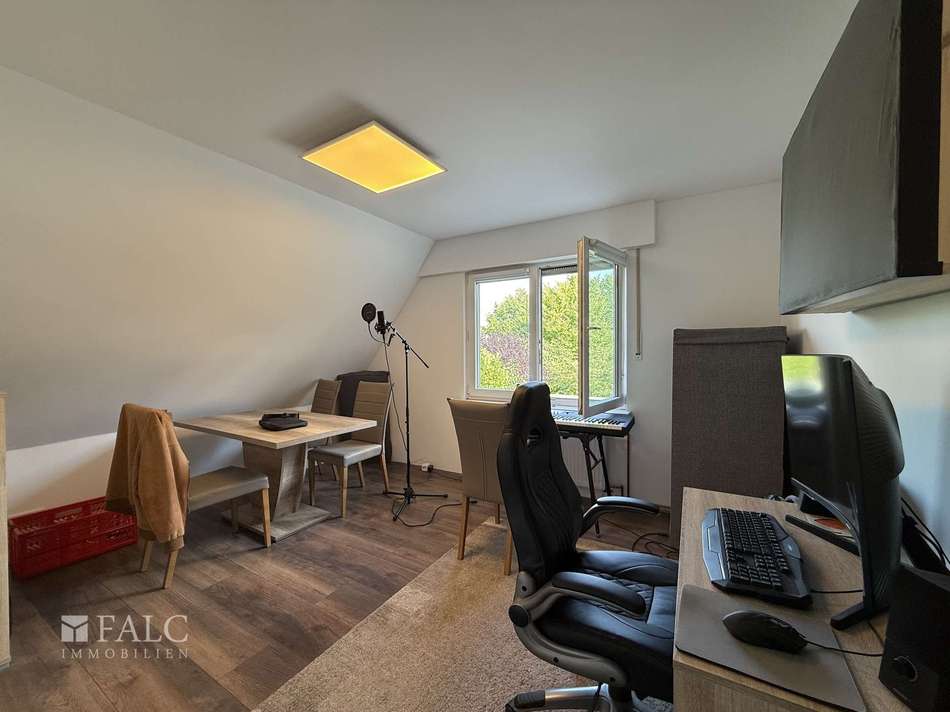 ZxLKU2gkjSim8mFD2SRpzXqZ-big I