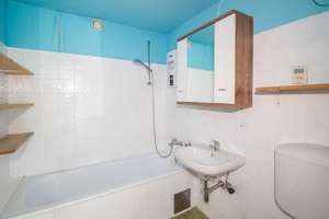 2 Zimmer Wohnung in Hannover Mitte, 41 m², ab 7.12.2025 – Die vollständige Adresse der Immobilie erhältst du vom Anbieter., 30159 Mitte (Ortsteil), Hannover – Vorschaubild 1
