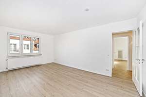 Provisionsfrei am Hohenzollernplatz: Helle, geräumige 3-Zimmer-Wohnung mit flexiblem Grundriss – Die vollständige Adresse der Immobilie erhältst du vom Anbieter., 80796 Neuschwabing, München – Vorschaubild 4