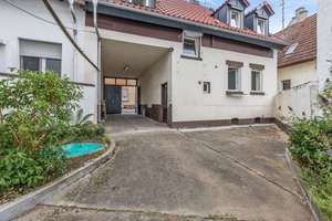 Familienfreundliches Einfamilienhaus mit großem Garten in ruhiger Lage von Karlsruhe – Die vollständige Adresse der Immobilie erhältst du vom Anbieter., 76139 Hagsfeld, Karlsruhe – Vorschaubild 3