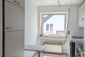 Neu sanierte 3-Zi DG Whg. mit Balkon in ruhiger Lage – Die vollständige Adresse der Immobilie erhältst du vom Anbieter., 76199 Rüppurr, Karlsruhe – Vorschaubild 9