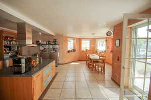 Repräsentatives Anwesen 753 qm mit Wohnhaus und Einliegerwohnung 284 qm + Büro und Lagerhalle 469 qm – Bad Dürkheim (Kreis) – Vorschaubild 23