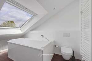 Exklusive Maisonette-Wohnung mit zwei Balkonen und Domblick – wohnen über den Dächern von Köln-Deutz – Die vollständige Adresse der Immobilie erhältst du vom Anbieter., 50679 Deutz, Köln – Vorschaubild 17