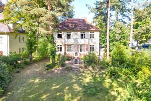 Charmantes Einfamilienhaus in Grunewald: 6 Zimmer, großer Garten und Garage direkt am Roseneck – 14193 Grunewald, Berlin – Vorschaubild 20
