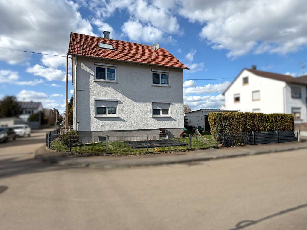 Immobilie in Sontheim an der Brenz - Kapitalanlage die sich lohnt; vollvermietetes Zweifamilienhaus in ruhiger Wohnlage - Bild 1