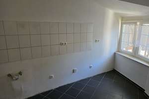 Schöne 2-Zimmer-Altbauwohnung in zentraler Lage von Wiesbaden – Langenbeckplatz 3, 65189 Südost, Wiesbaden – Vorschaubild 3