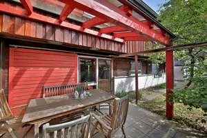 Splitlevel-Architektenhaus im Schwarzwald – mit Carport und stilvoller Grilllounge - Einzugsbereit – Die vollständige Adresse der Immobilie erhältst du vom Anbieter., 75323 Bad Wildbad – Vorschaubild 23
