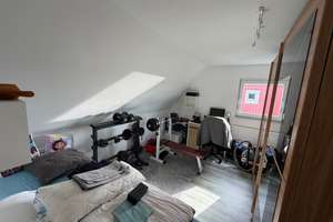 Property thumbnail 9