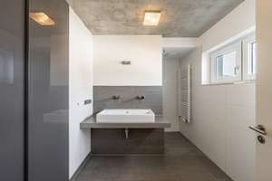 AIGNER - Raum für Selbstentfaltung: Architektenhaus mit ca. 250 m² Wohn-/Nutzfläche in Anzing – Die vollständige Adresse der Immobilie erhältst du vom Anbieter., 85646 Anzing – Vorschaubild 4