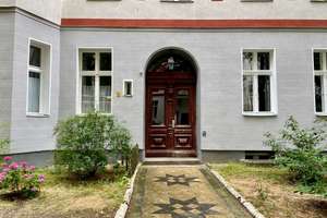 Wunderschöne Altbauwohnung mit Erker & Fahrstuhl in Friedenau – Die vollständige Adresse der Immobilie erhältst du vom Anbieter., 12159 Friedenau, Berlin – Vorschaubild 10