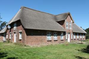 Historische Schönheit: 
Uthländisches Bauernhaus von 1885 – Die vollständige Adresse der Immobilie erhältst du vom Anbieter., 25899 Klixbüll – Vorschaubild 2