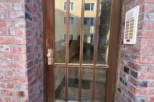 Bestes Lehel: Gepflegte 2 Zimmer + Kochdiele + Balkon zum Innenhofruhig – Reitmorstraße 13, 80538 Lehel, München – Vorschaubild 3