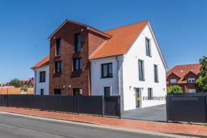 Langenhagen: PROVISIONSFREI  NEUBAU Familienhaus mit viel Raum – Die vollständige Adresse der Immobilie erhältst du vom Anbieter., 30855 Langenhagen – Vorschaubild 2
