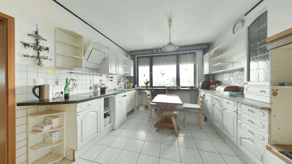 Immobilie in Alfeld (Leine) - Großzügig wohnen mit Wintergarten & Dachterrasse - zahlreiche Möglichkeiten - Bild 4