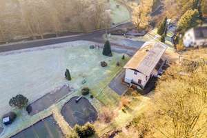 Geräumiges Landhaus in herrlicher Naturlage von Birken-Honigsessen im schönen "Mühlenthal" – Die vollständige Adresse der Immobilie erhältst du vom Anbieter., 57587 Hövels – Vorschaubild 9