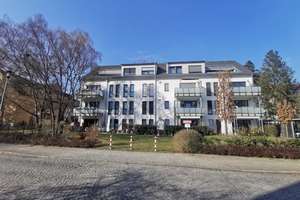 Dachterrasse mit 2 Zimmerwohnung und PKW Stellplatz in Berlin Tegel