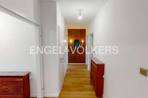 Wohnvielfalt mit Stil - Großzügiges Zweifamilienhaus mit weitläufigem Grundstück – Die vollständige Adresse der Immobilie erhältst du vom Anbieter., 65207 Auringen, Wiesbaden – Vorschaubild 10