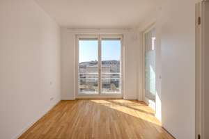 Großzügige, modern geschnittene 5-Zimmer-Wohnung mit Loggia, 2 Bädern & TG (BJ 2015) – Fritz-Wildung-Straße 14, 14199 Schmargendorf, Berlin – Vorschaubild 6