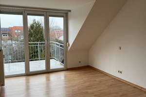 3,5-ZKB-Dachgeschoss-Wohnung in Alt-Käfertal mit zwei Balkonen mit traumhaftem Blick ins Grüne – Die vollständige Adresse der Immobilie erhältst du vom Anbieter., 68309 Käfertal, Mannheim – Vorschaubild 12